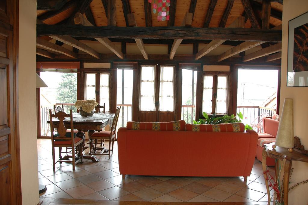 Posada Corral Mayor La Serna  ภายนอก รูปภาพ
